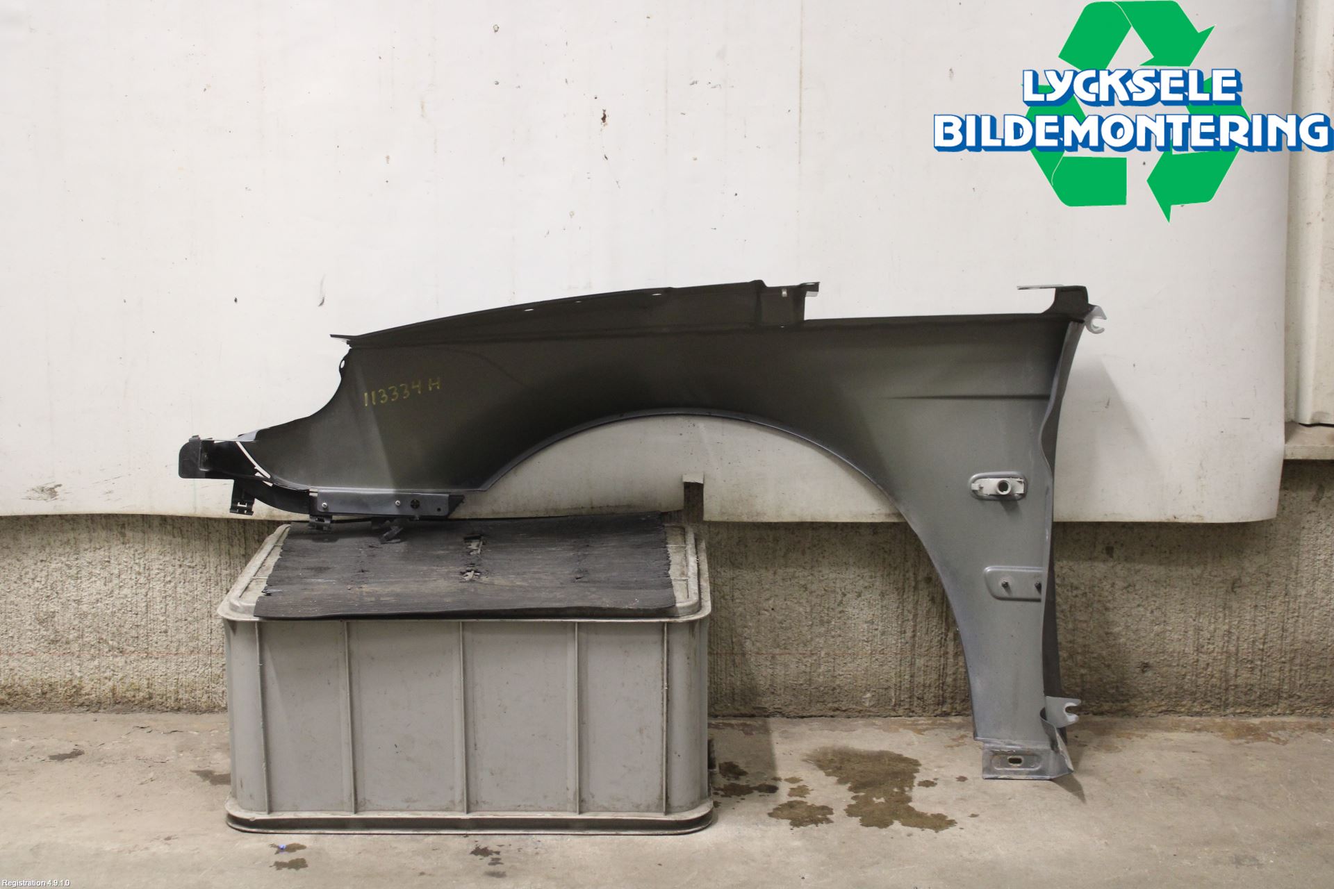 Saab 9-5     06-10 Skärm Fram Höger