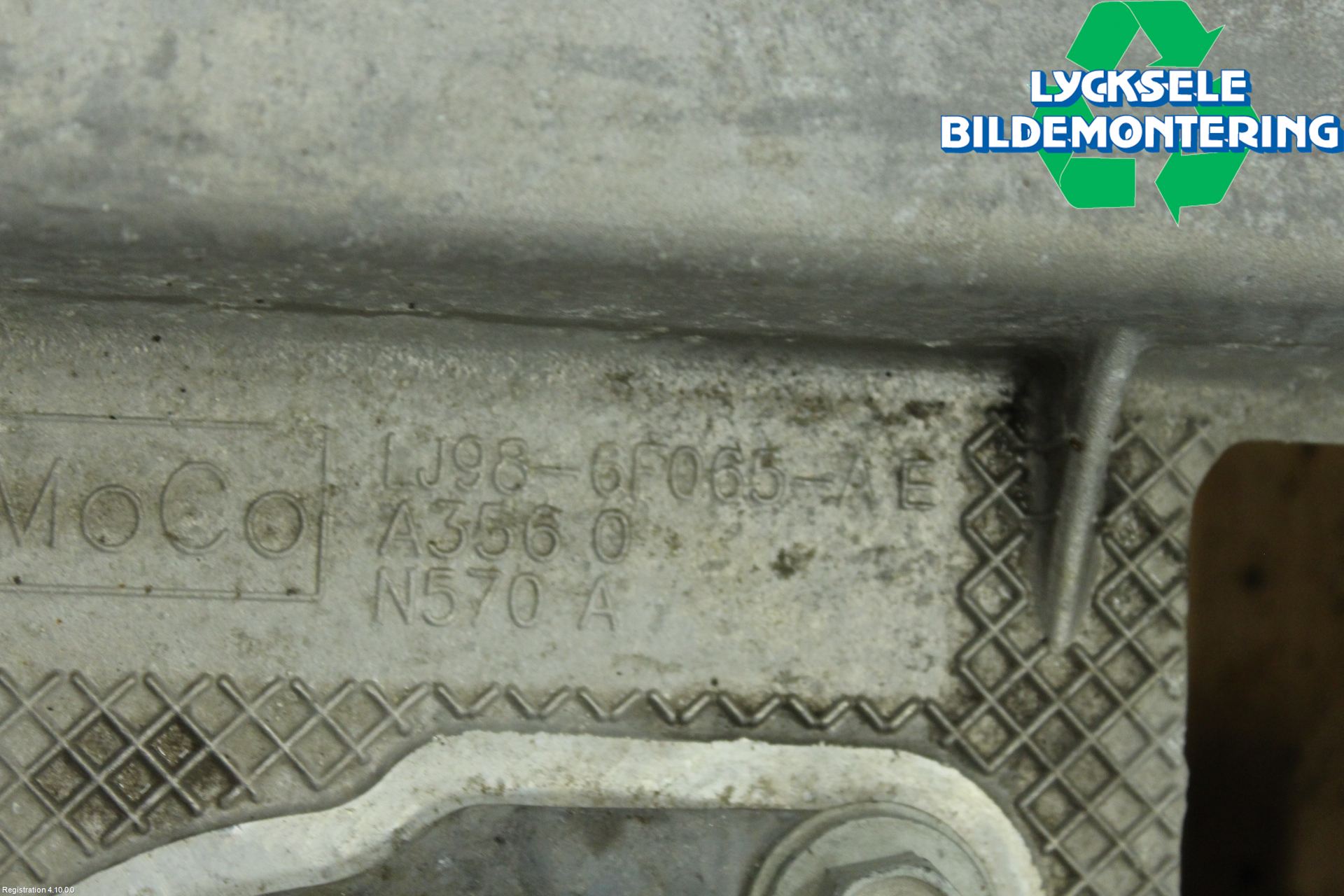 Ford MUSTANG Mach-E 21- Motorfäste