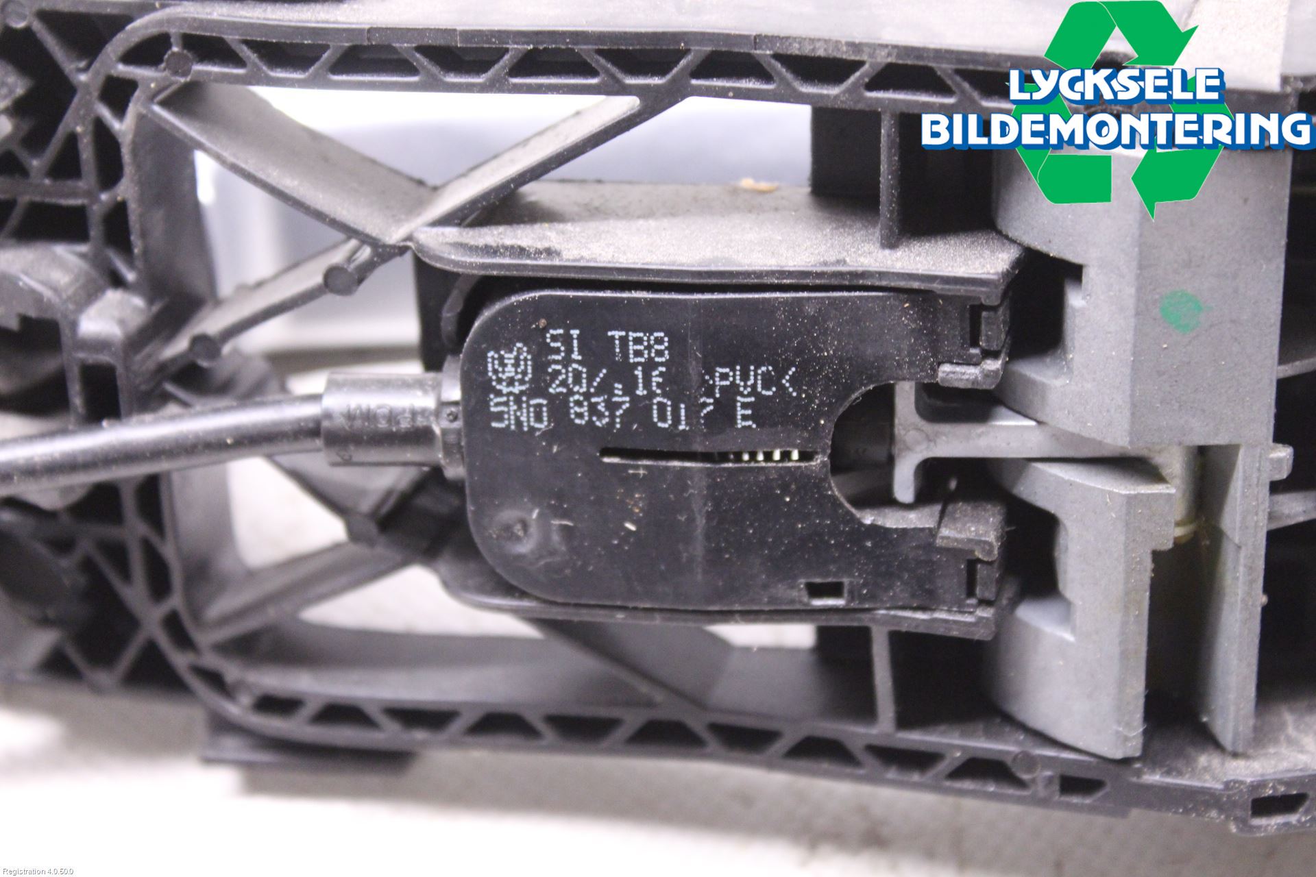 Volkswagen VW POLO 10-17 Dörrhandtag Yttre Hö