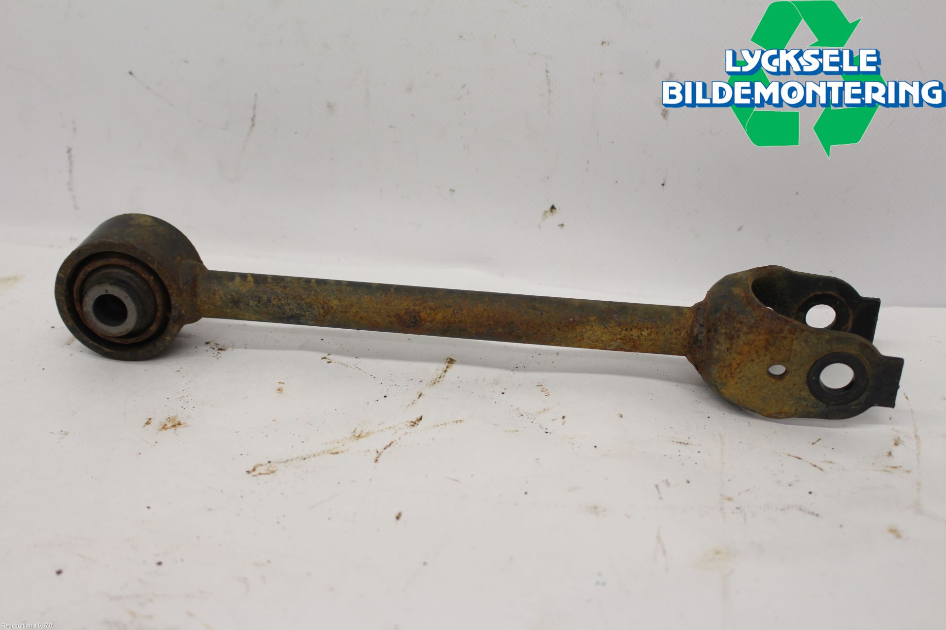 Toyota RAV4 19- Bärarm Bak Höger