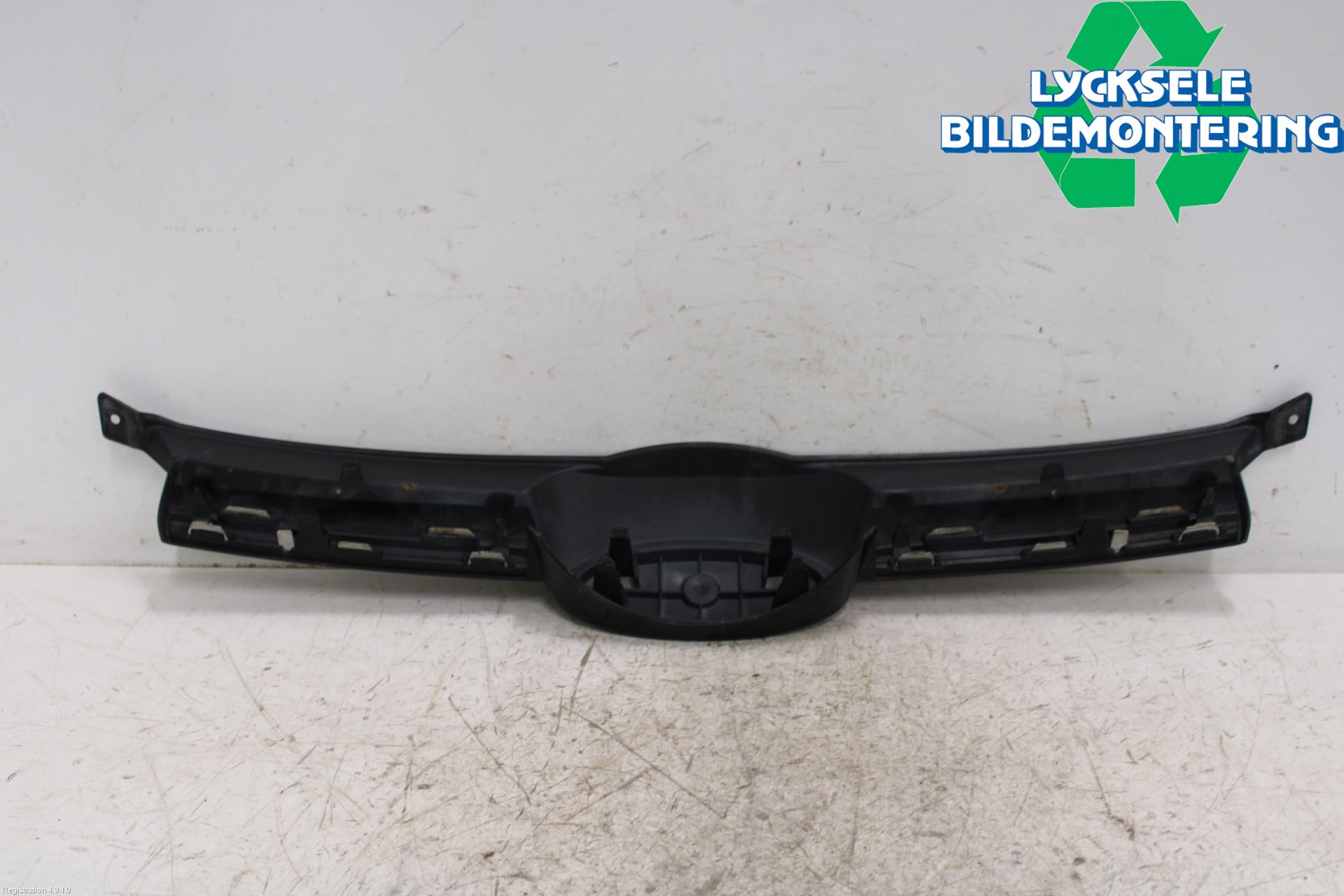 Ford FOCUS 11-14 Grill Komp