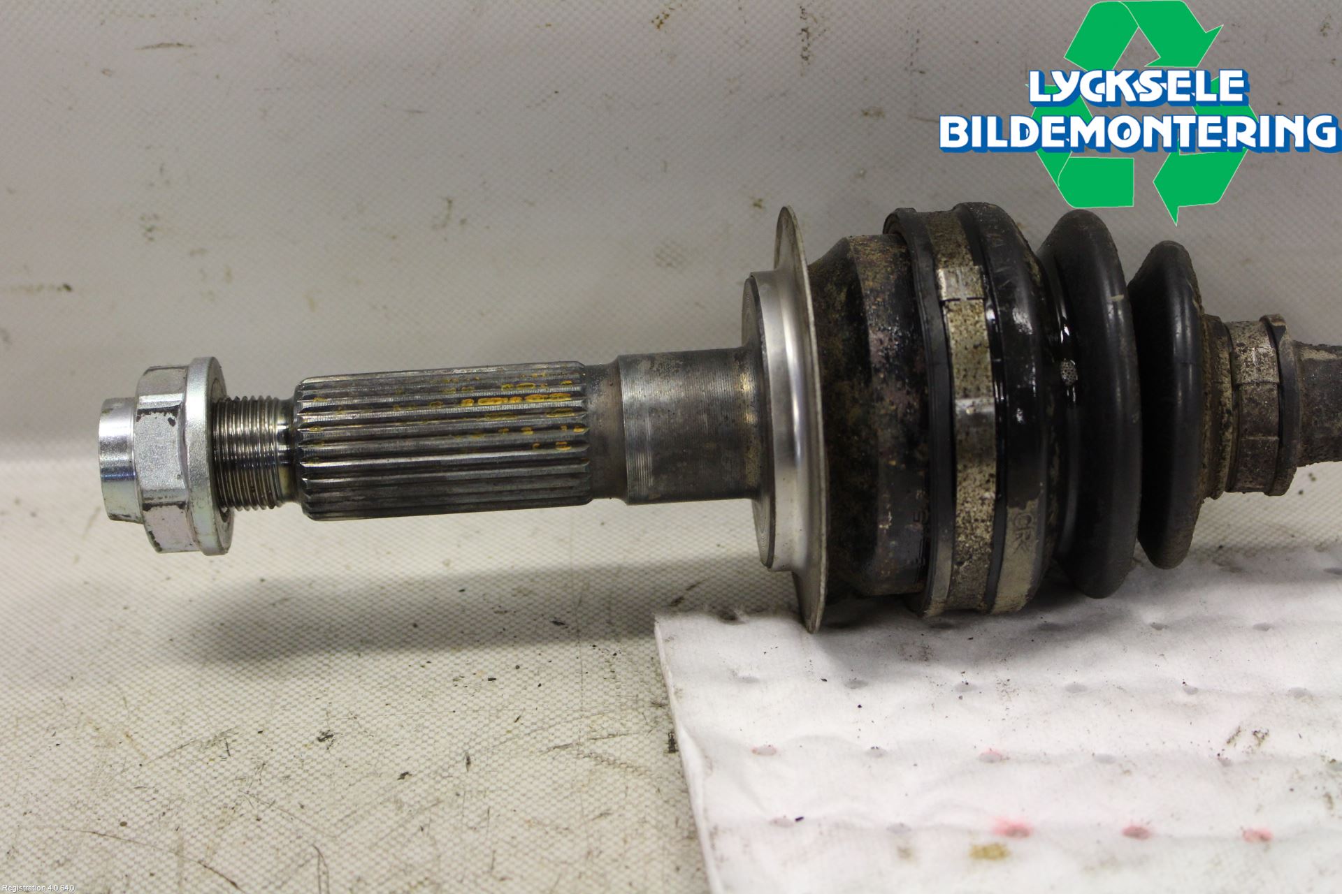 Subaru FORESTER SJ 13-18 Drivaxel Bak Vänster
