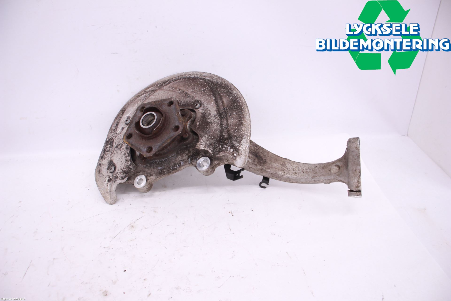 Audi A4 ALLROAD 17- Styrspindel Lagerhus Vä