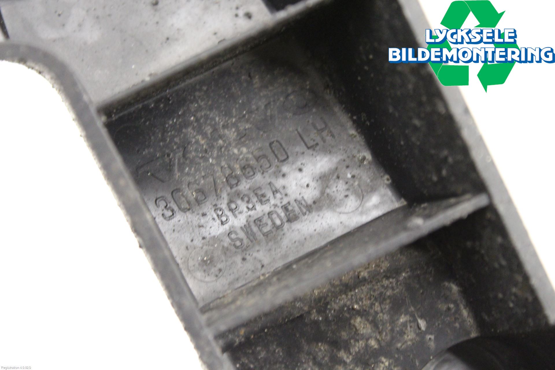 Volvo V70 08-13 Stötfångarfäste Bak Vä