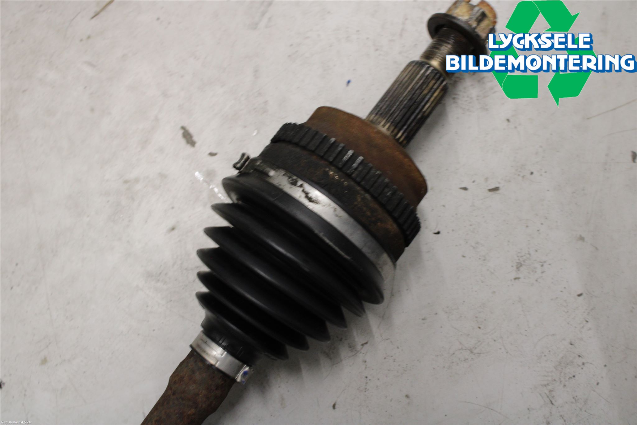 Renault MASTER III  04-10 Drivaxel Fram Höger