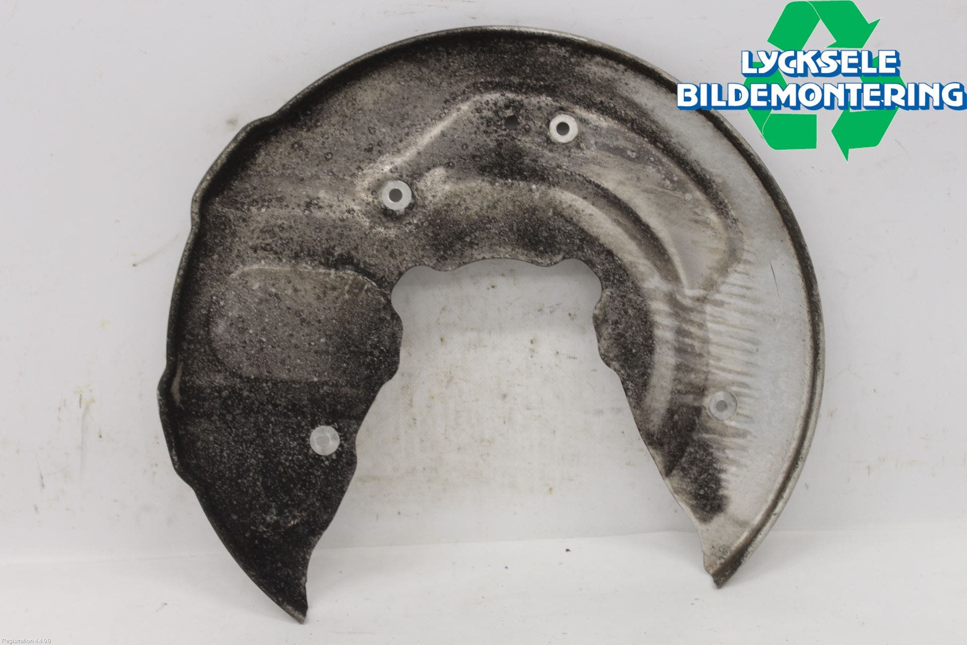 Volvo XC60 18- Bromssköld Fram