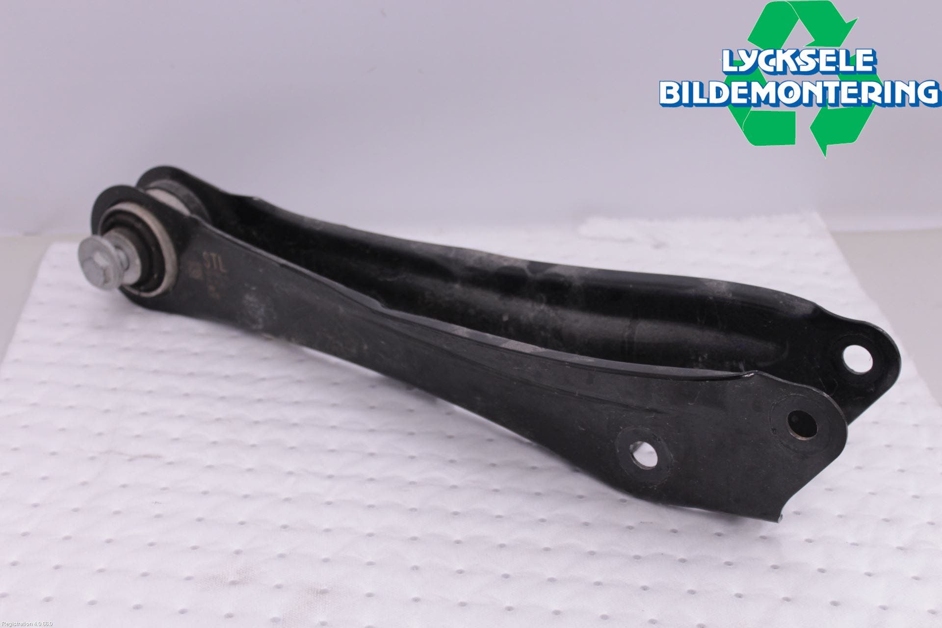 BMW X3 G01 18- Bärarm Bak Vä-Hö