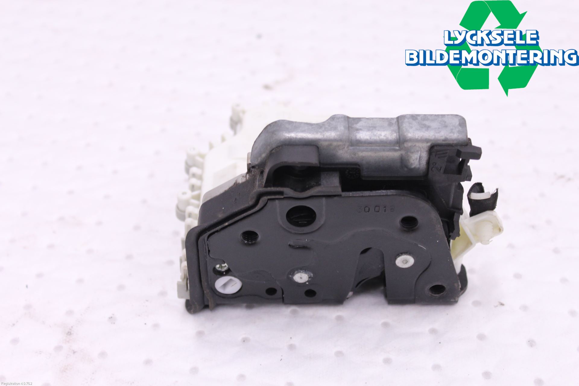 Audi A4/S4 B9 20- Låskista-Dörrlås