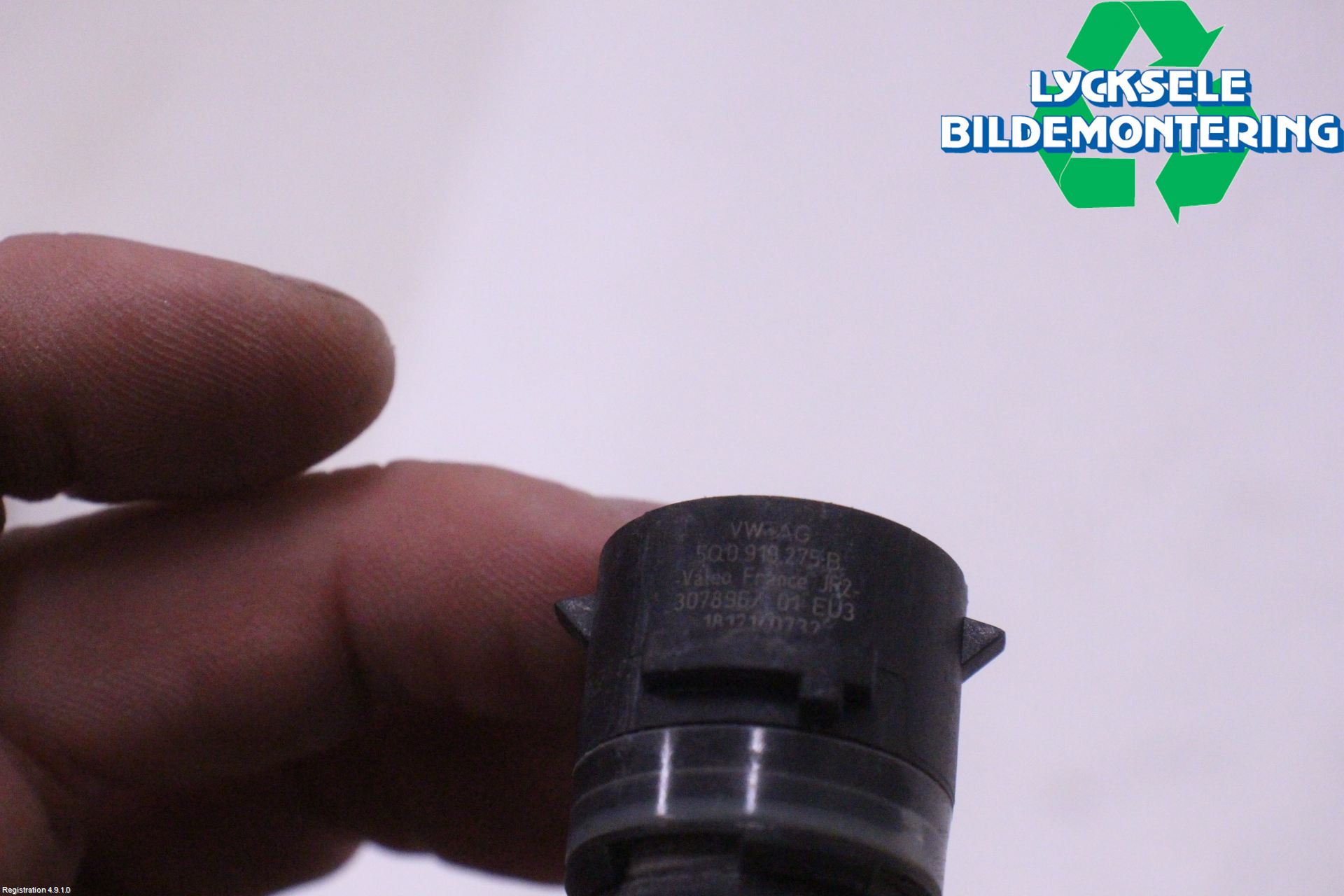 Volkswagen VW PASSAT 15-19 Parkeringshjälp Frontsensor