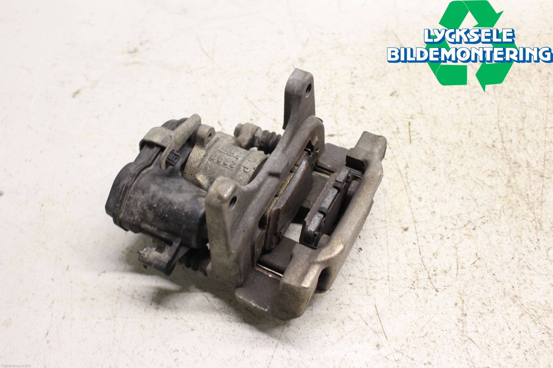 Opel INSIGNIA 17- Bromsok Bak Höger