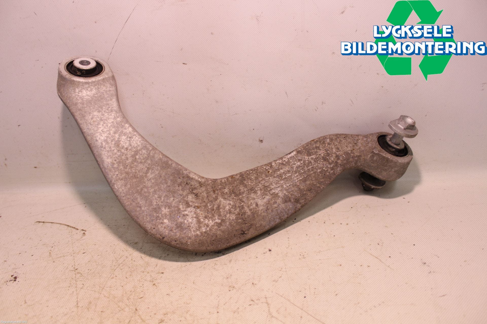 Audi A4 12-15 Bärarm Bak Vänster