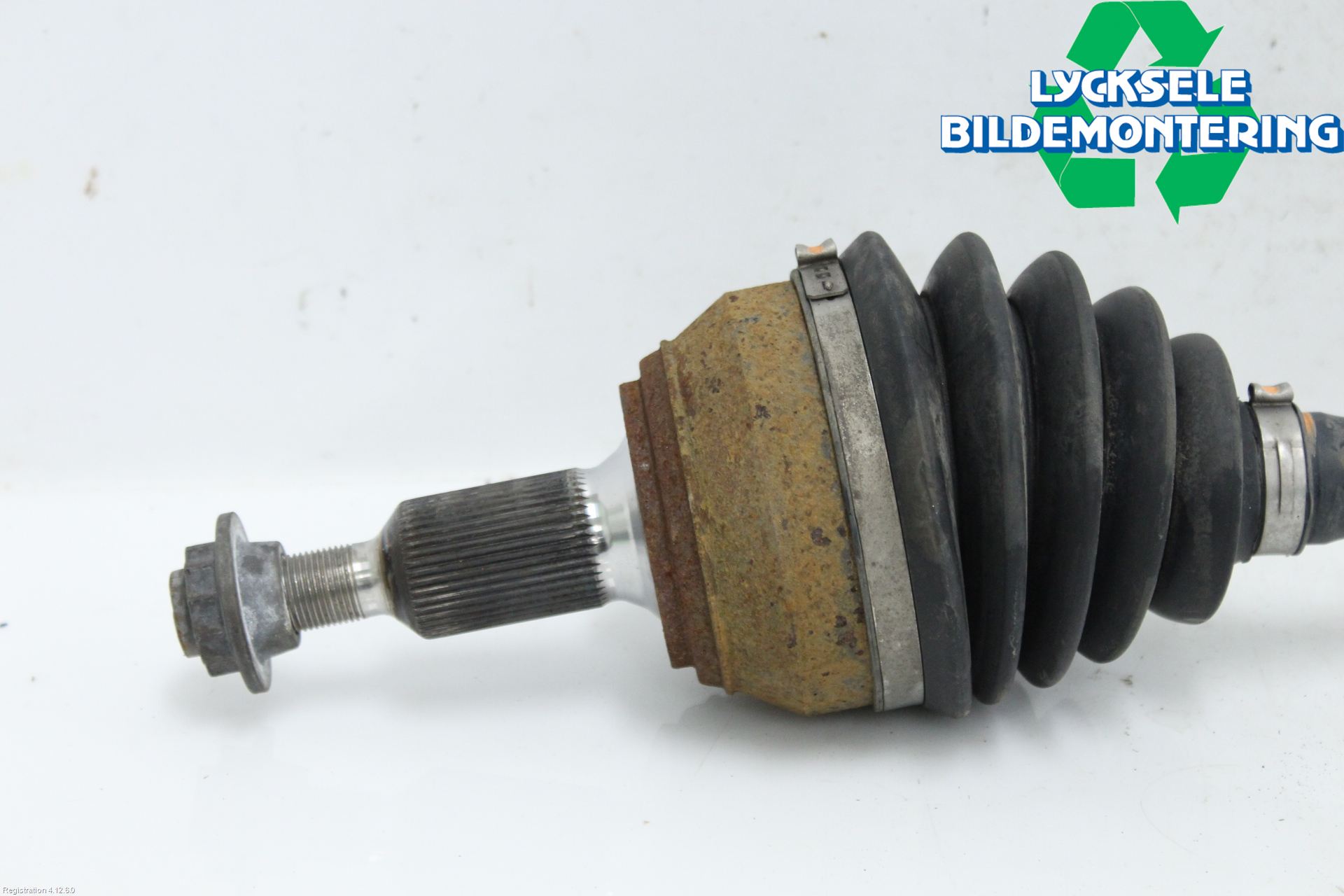 Volkswagen VW CRAFTER II / E-CRAFTER 17- Drivaxel Fram Vänster