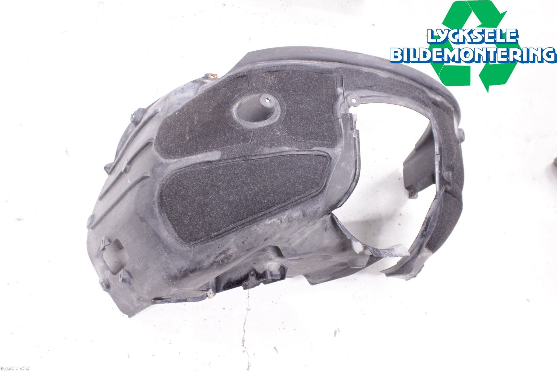 BMW 5 E60/61 Sed/Tou 02-10 Skärm Inner