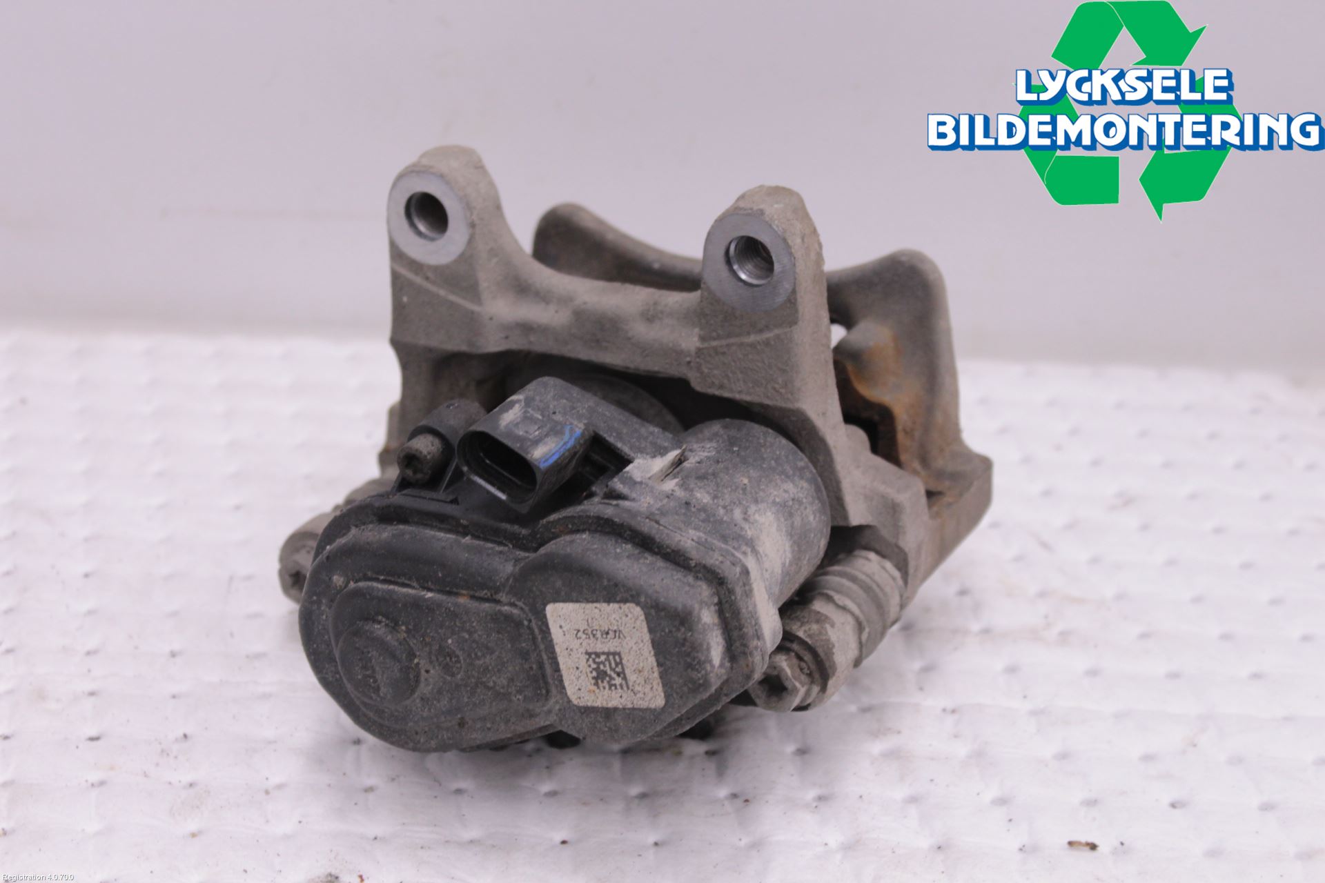 Audi Q3 8U 12-18 Bromsok Bak Vänster