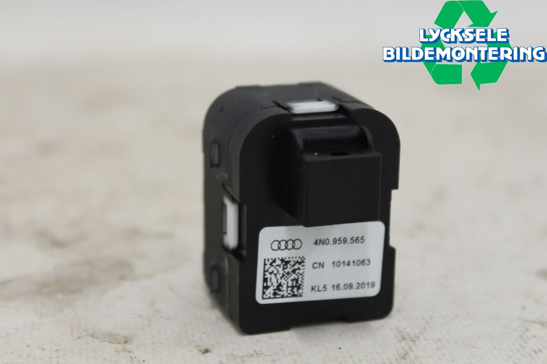 Audi Q8/SQ8 4M 19- Strömställare Spegel