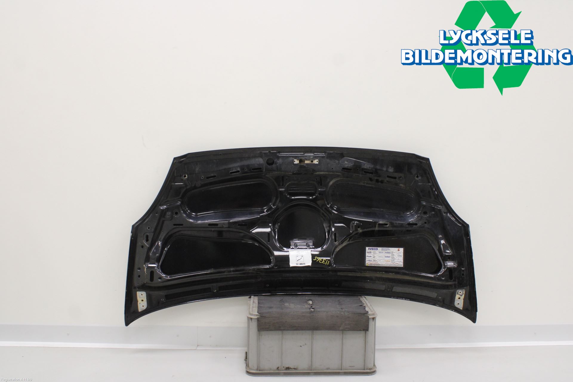 Iveco DAILY 07-13 Huv Fram