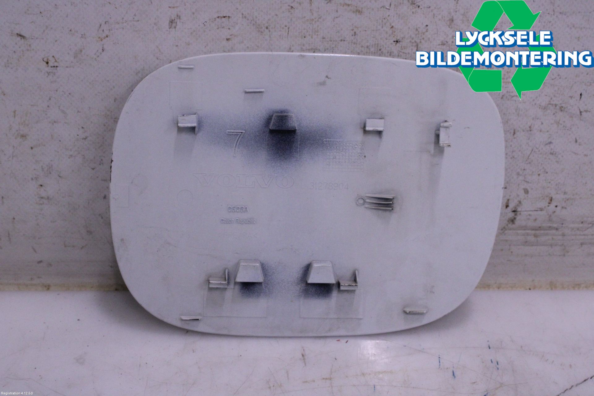 Volvo XC70 08-13 Tanklucka