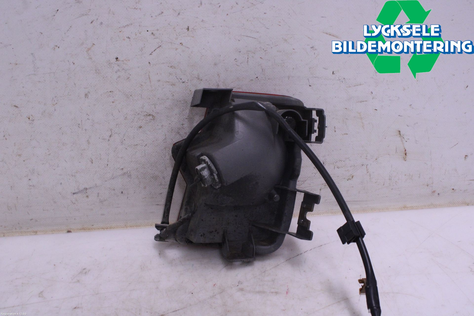 Subaru OUTBACK 10-15 Dimljus/Reflex Bak