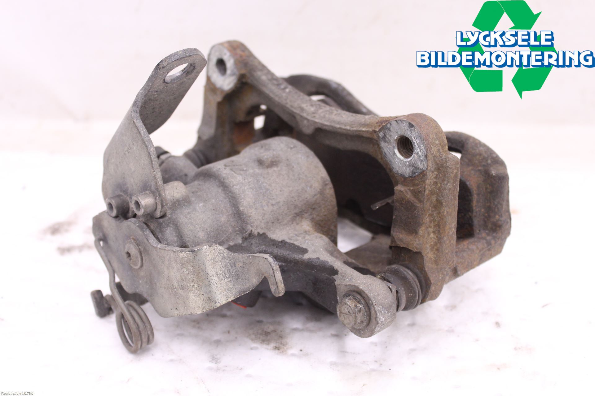 Ford TRANSIT/TOURNEO COURIER 13-23 Bromsok Bak Vänster