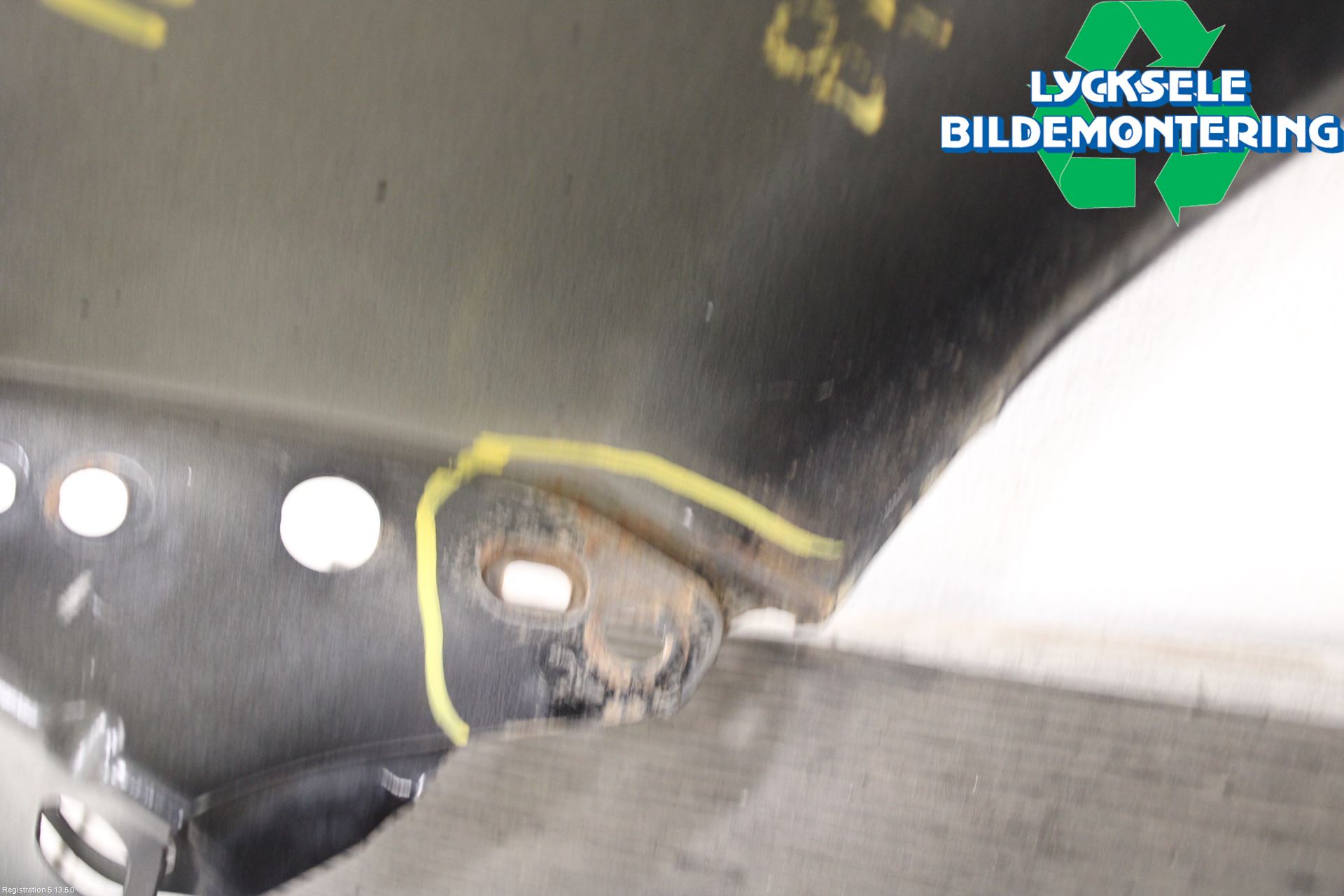 Ford MONDEO 07-15 Skärm Fram Höger