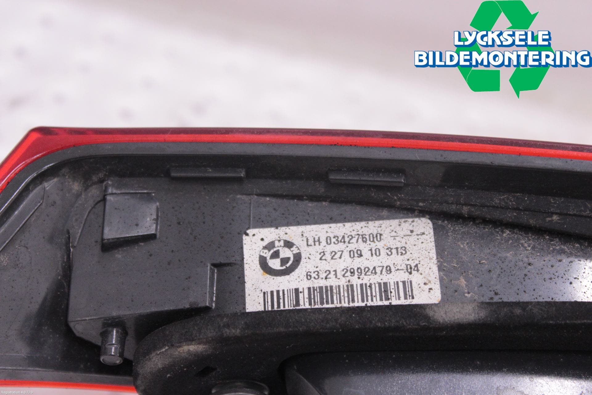 BMW X1 E84 10-15 Bakljus Lucka Vä