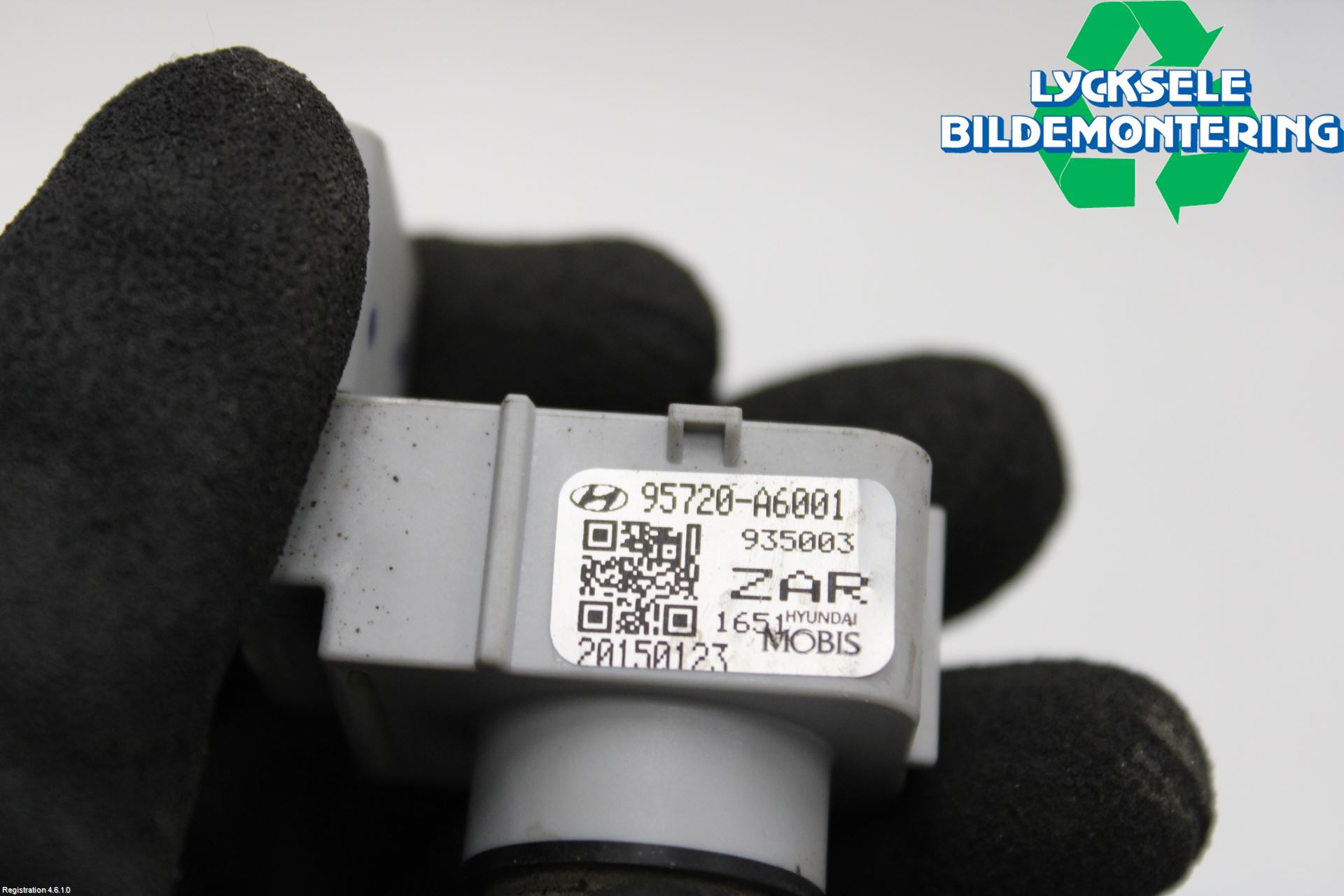 Hyundai i30 GD 13-17 Parkeringshjälp Frontsensor