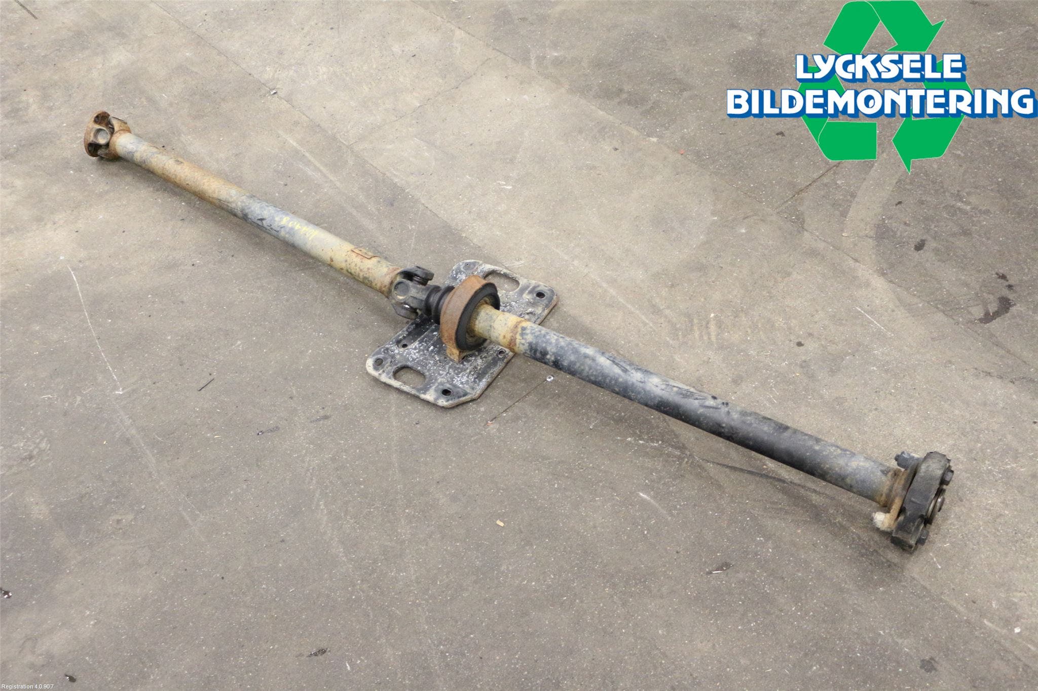 Volvo 940 91-98 Mellanaxel Komp