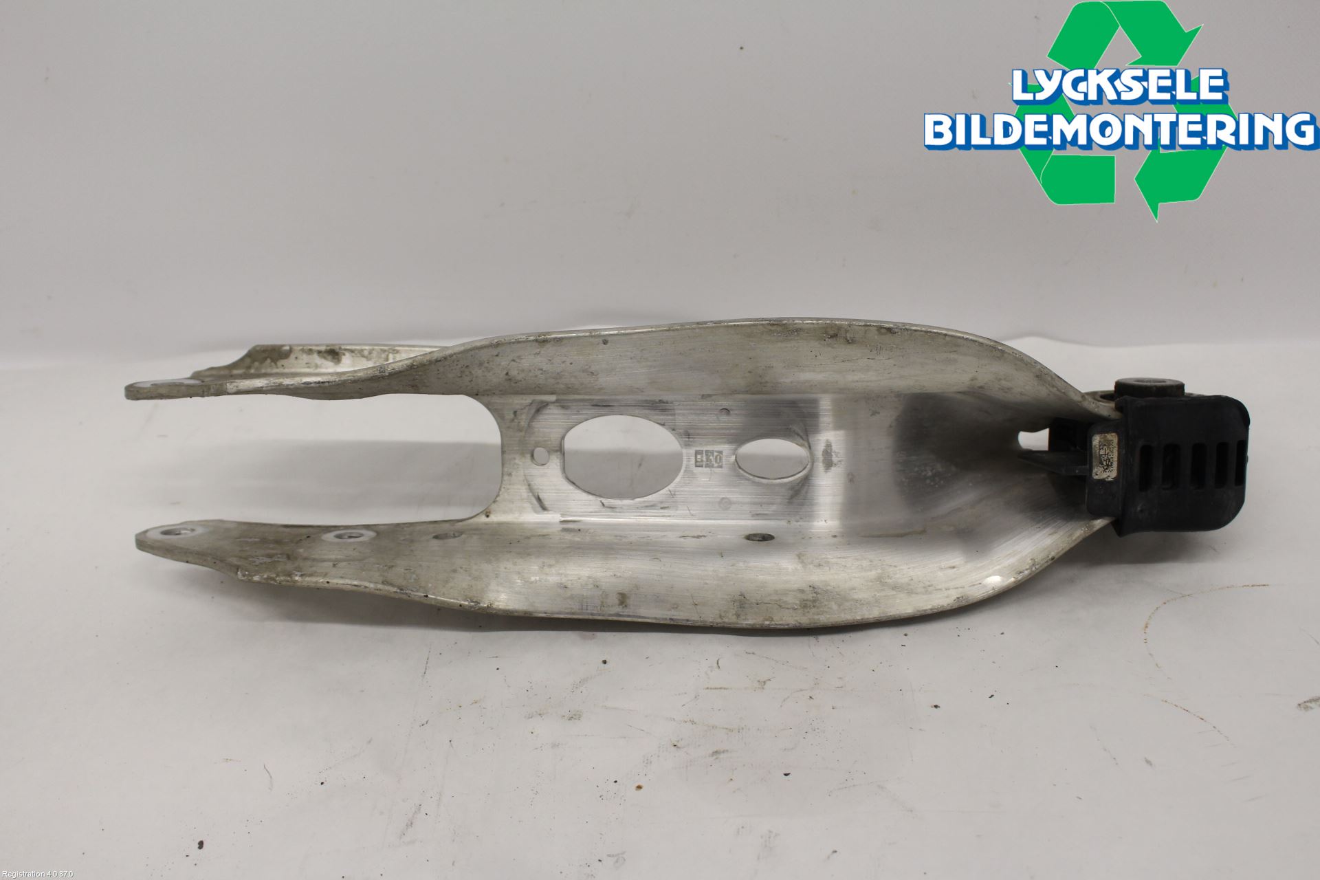 Audi A6 F2/C8 19- Bärarm Bak Höger