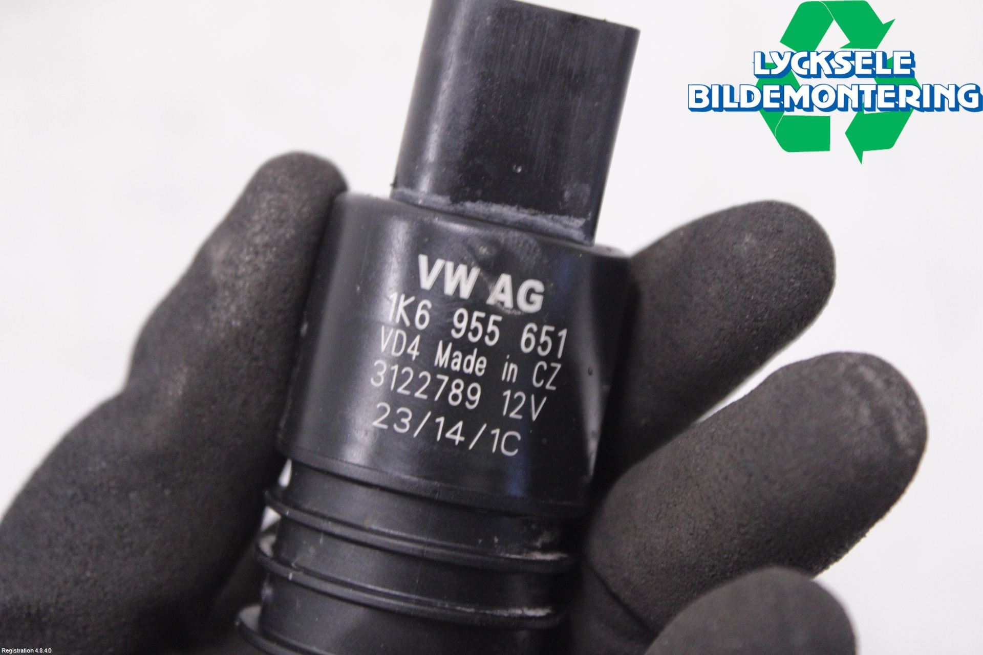 Volkswagen VW PASSAT 11-14 Spolarpump Vindruta