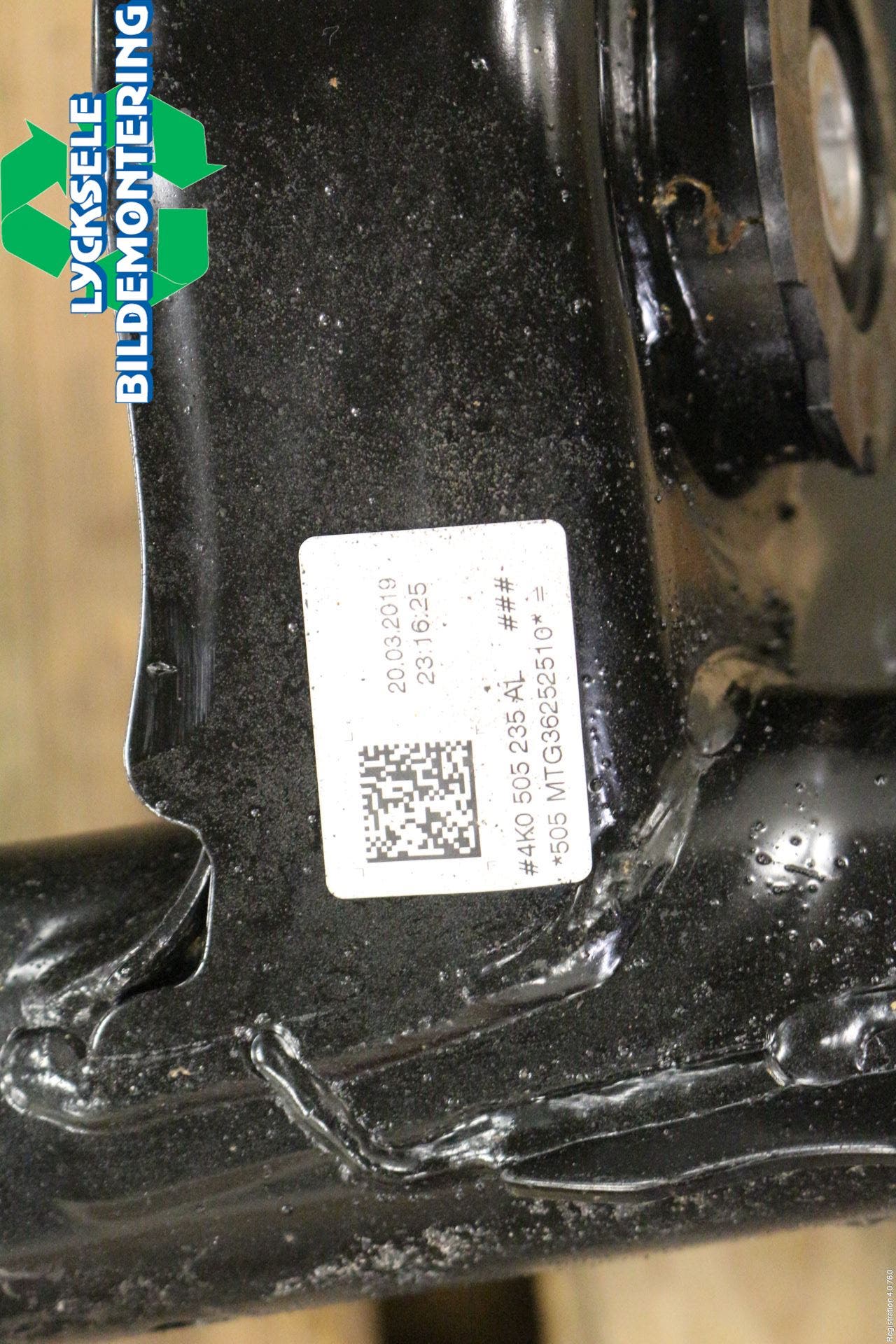 Audi A6 F2/C8 19- Bakaxelbalk