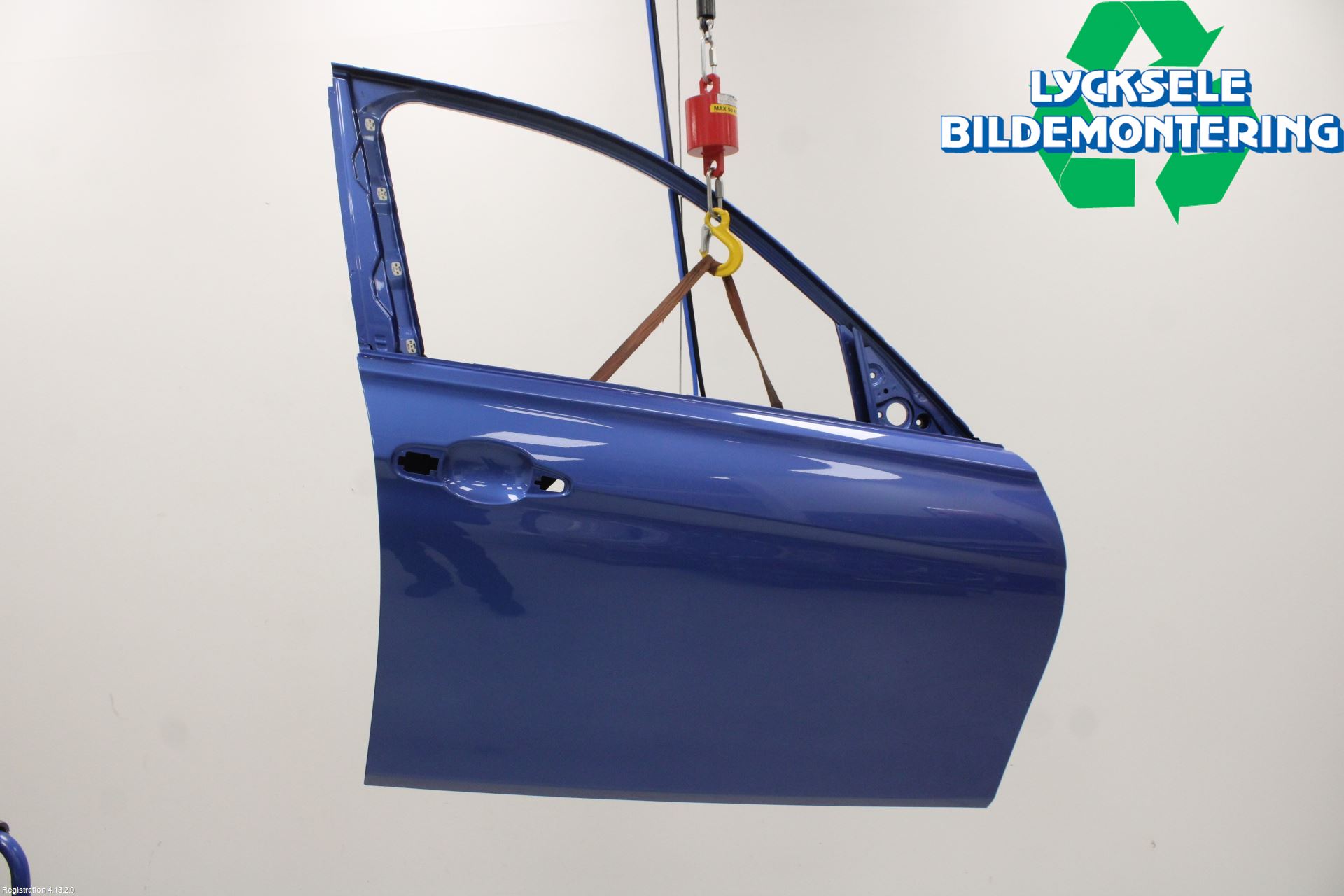 BMW 3 F30/F31/F80 12-19 Dörr Fram Höger