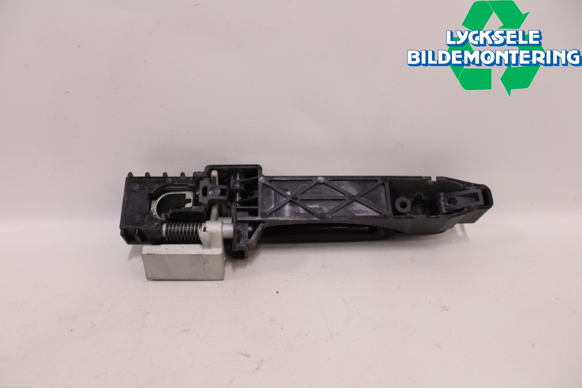 Nissan QASHQAI+2  10-14 Dörrhandtag Yttre Hö