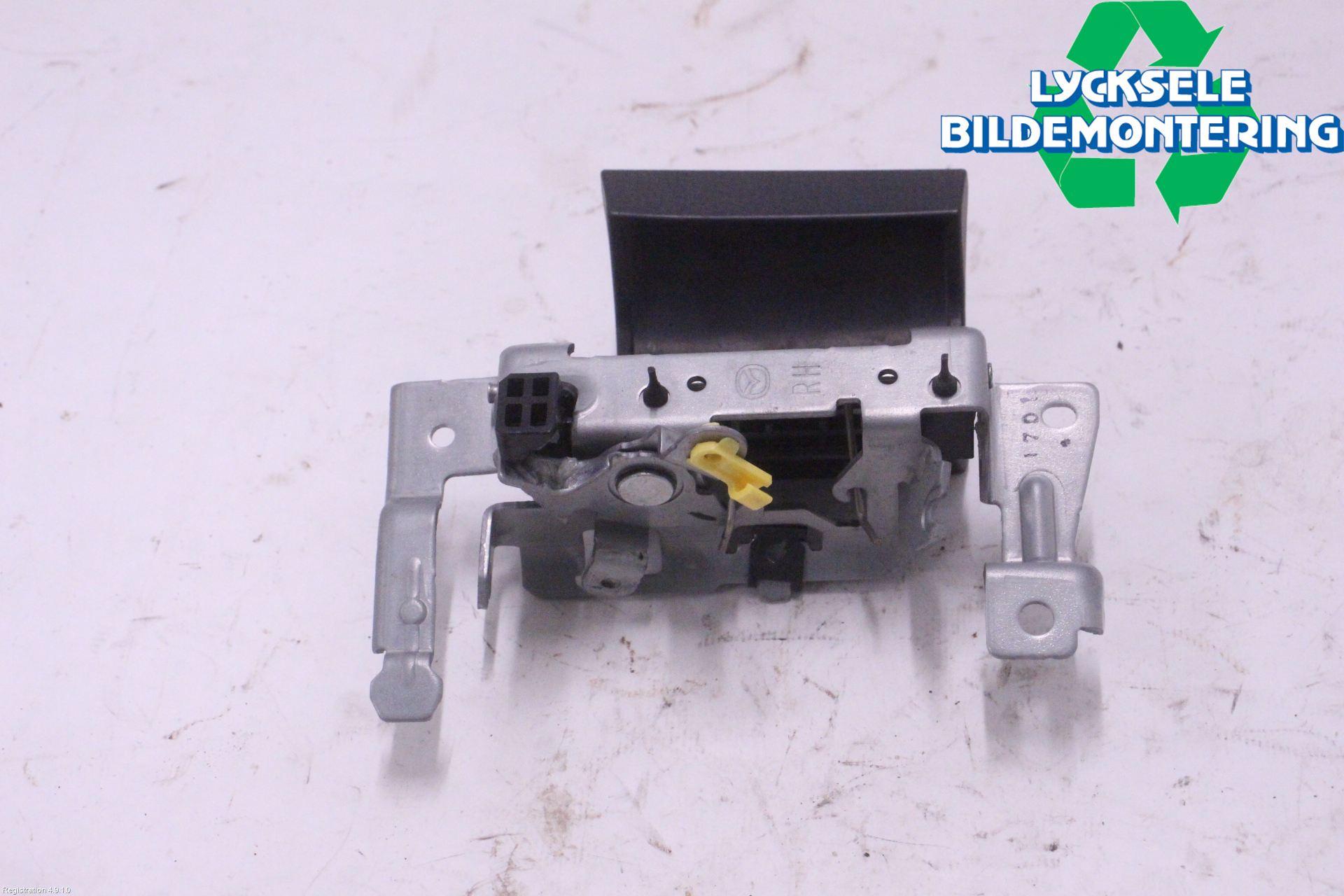 Mazda MX-30 20- Dörrhandtag Inre Hö