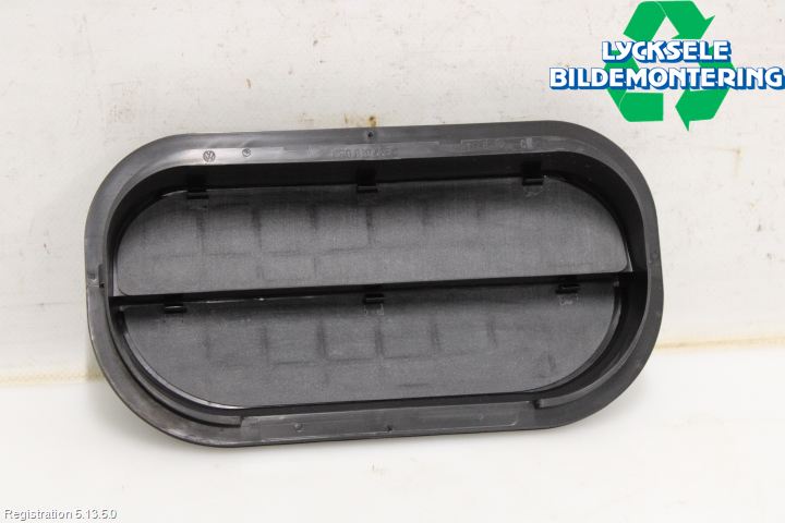 Volkswagen VW ID.4 21- Ventilationsutsläpp Bak