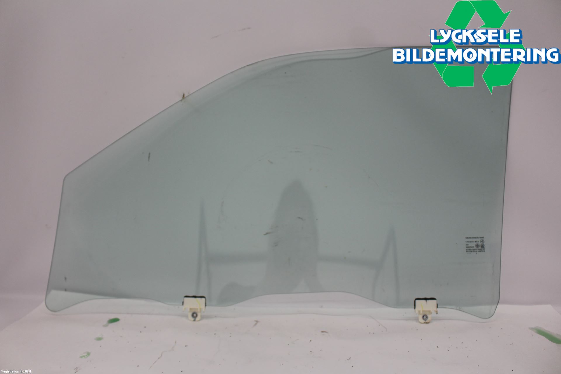 Isuzu D-MAX Dörruta Fram Höger