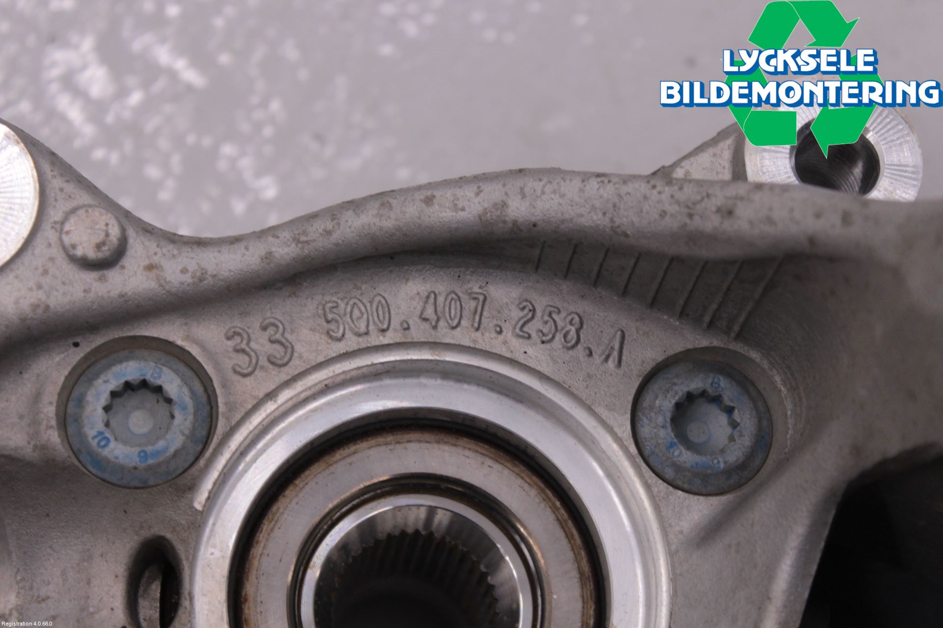 Volkswagen VW TIGUAN 16-24 Styrspindel Lagerhus Hö