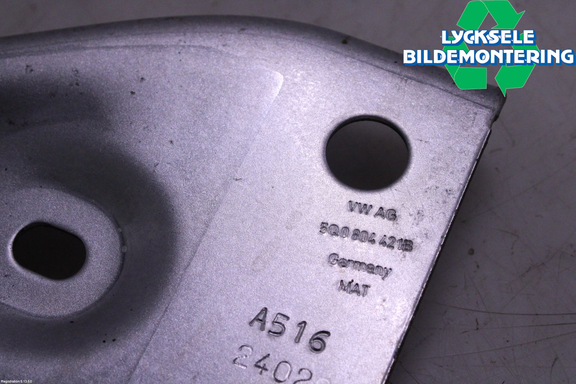 Volkswagen VW GOLF / E-GOLF VIII 20- Avgas Monteringsdet