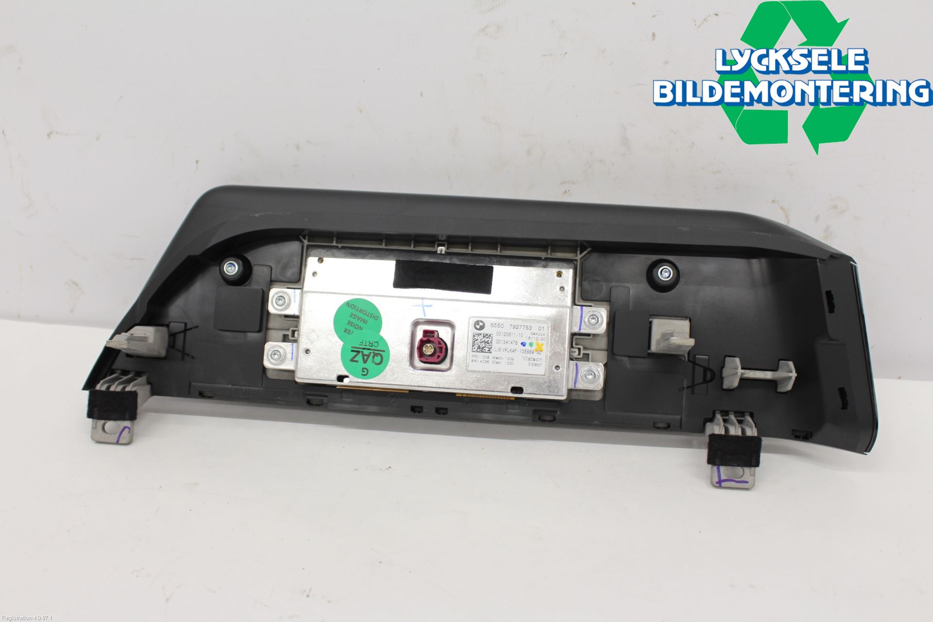 BMW 3 G20/G21/G80/G81 19- Bildskärm