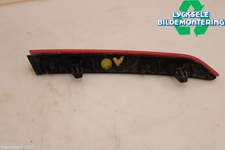 Volkswagen VW PASSAT 15-19 Dimljus/Reflex Bak