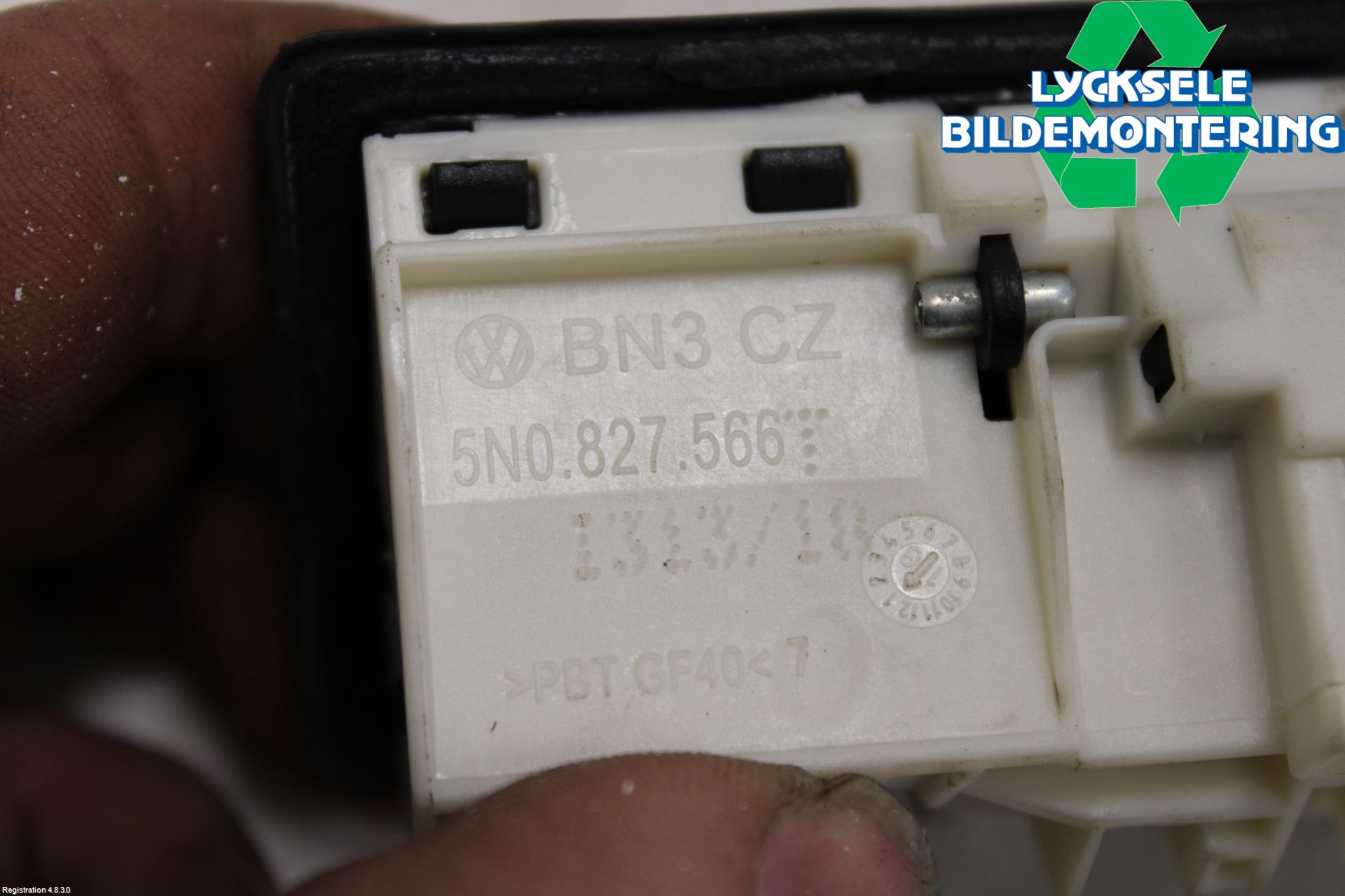 Audi A6 ALLROAD 12-18 Bakluckehandtag