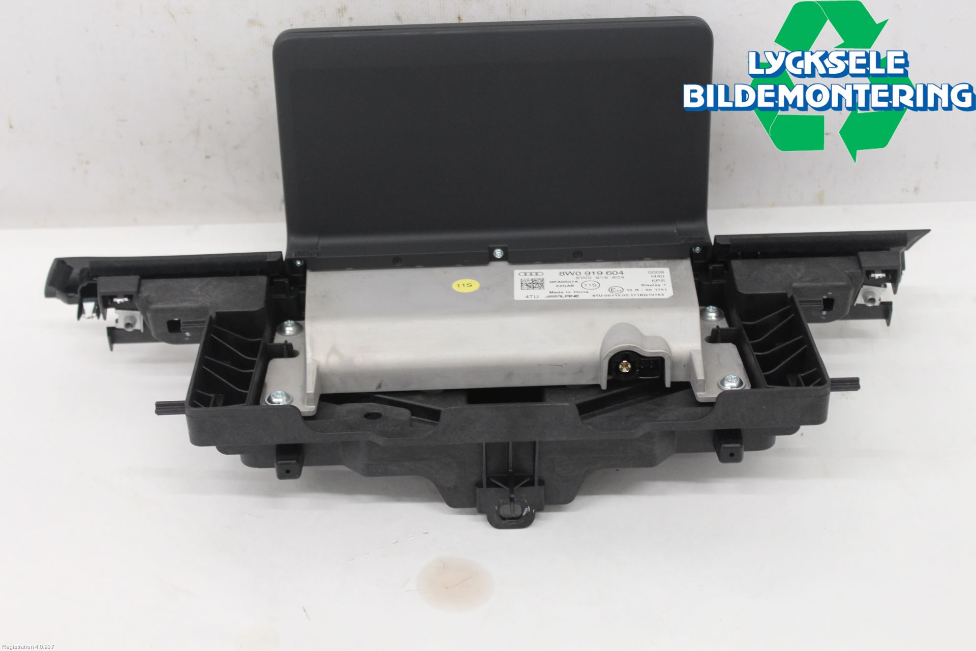 Audi A4/S4 B9 16-19 Bildskärm