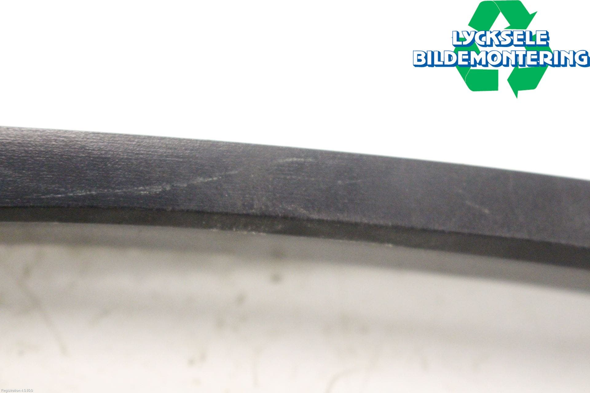 Volkswagen VW POLO VI 18->> Torkararm Armar Vindruta