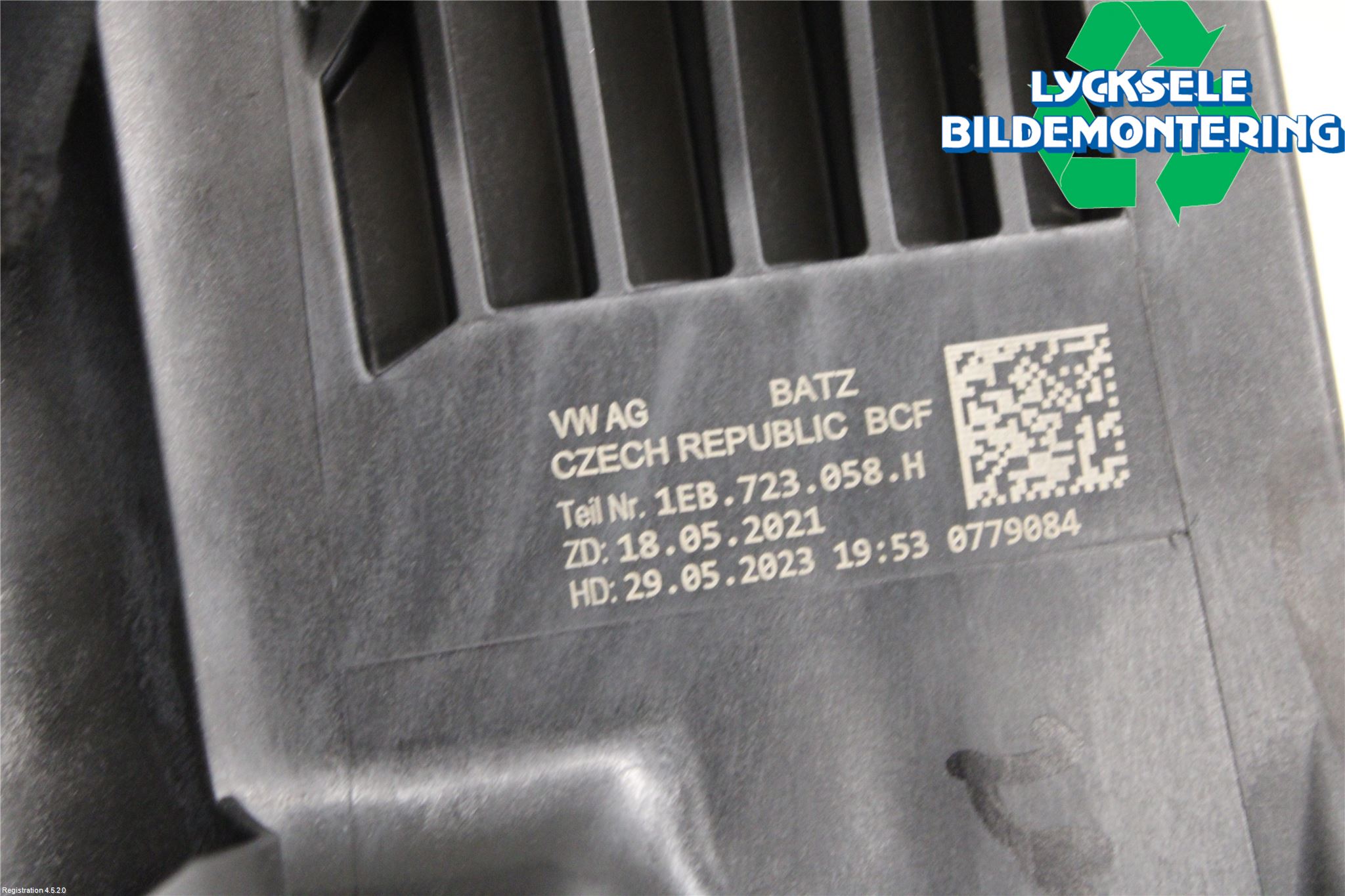 Skoda ENYAQ iV 21- Bromspedal