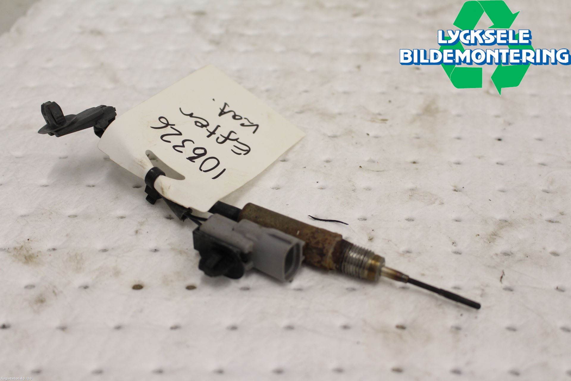 Toyota HILUX 16- Sensor Avgas