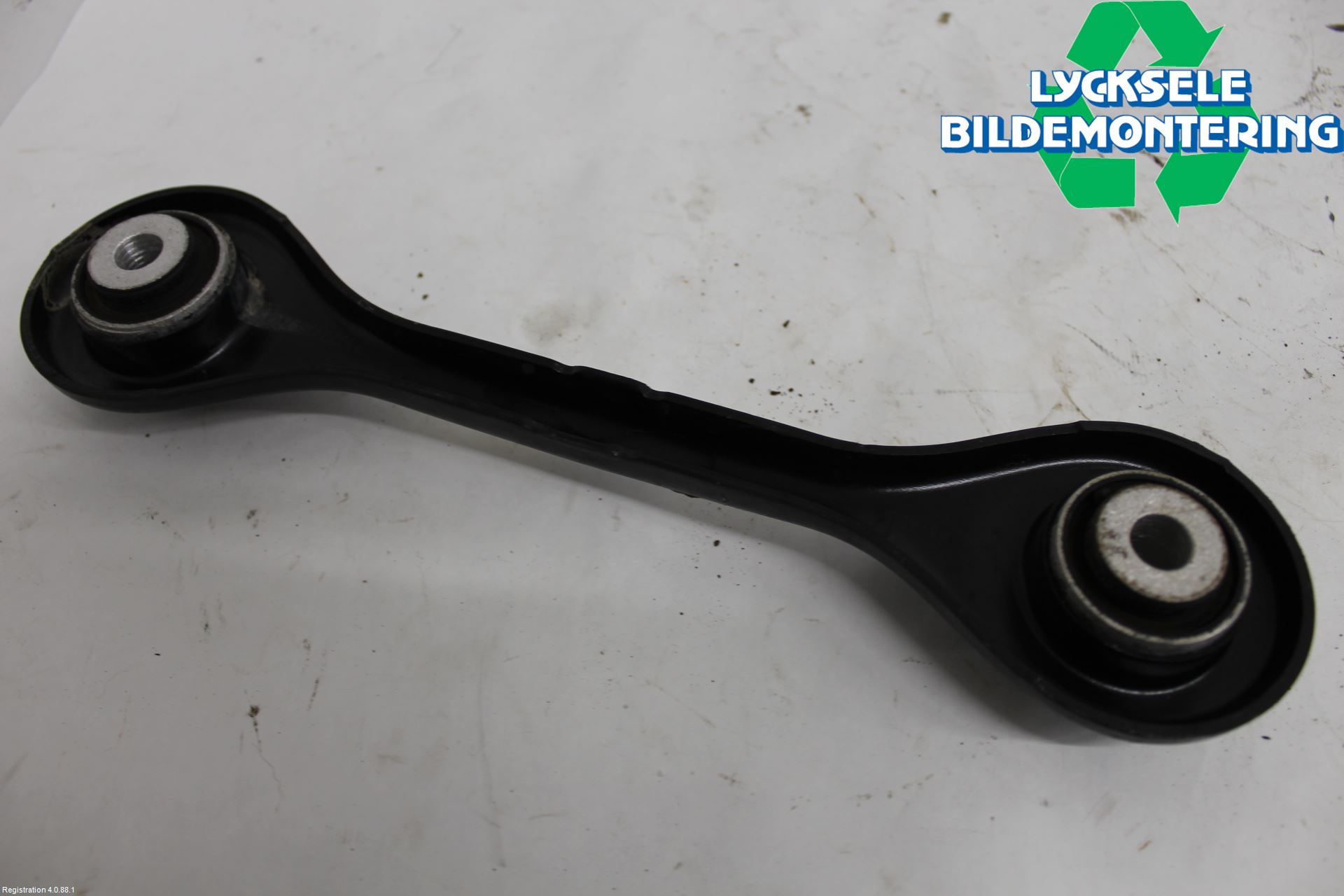 Ford FOCUS 19- Bärarm Bak Höger