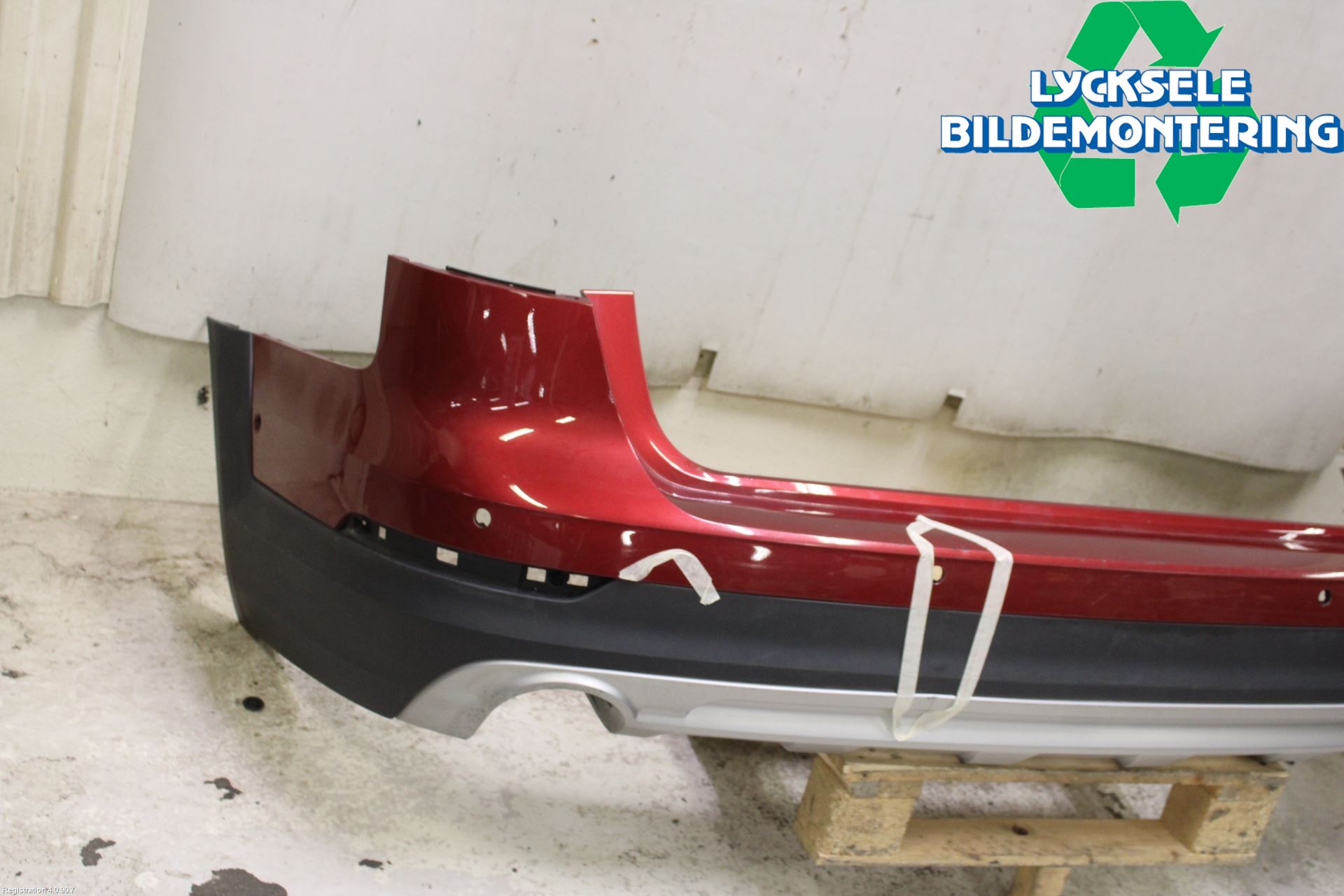 Audi A4 ALLROAD 17- Stötfångarbeklädnad Bak