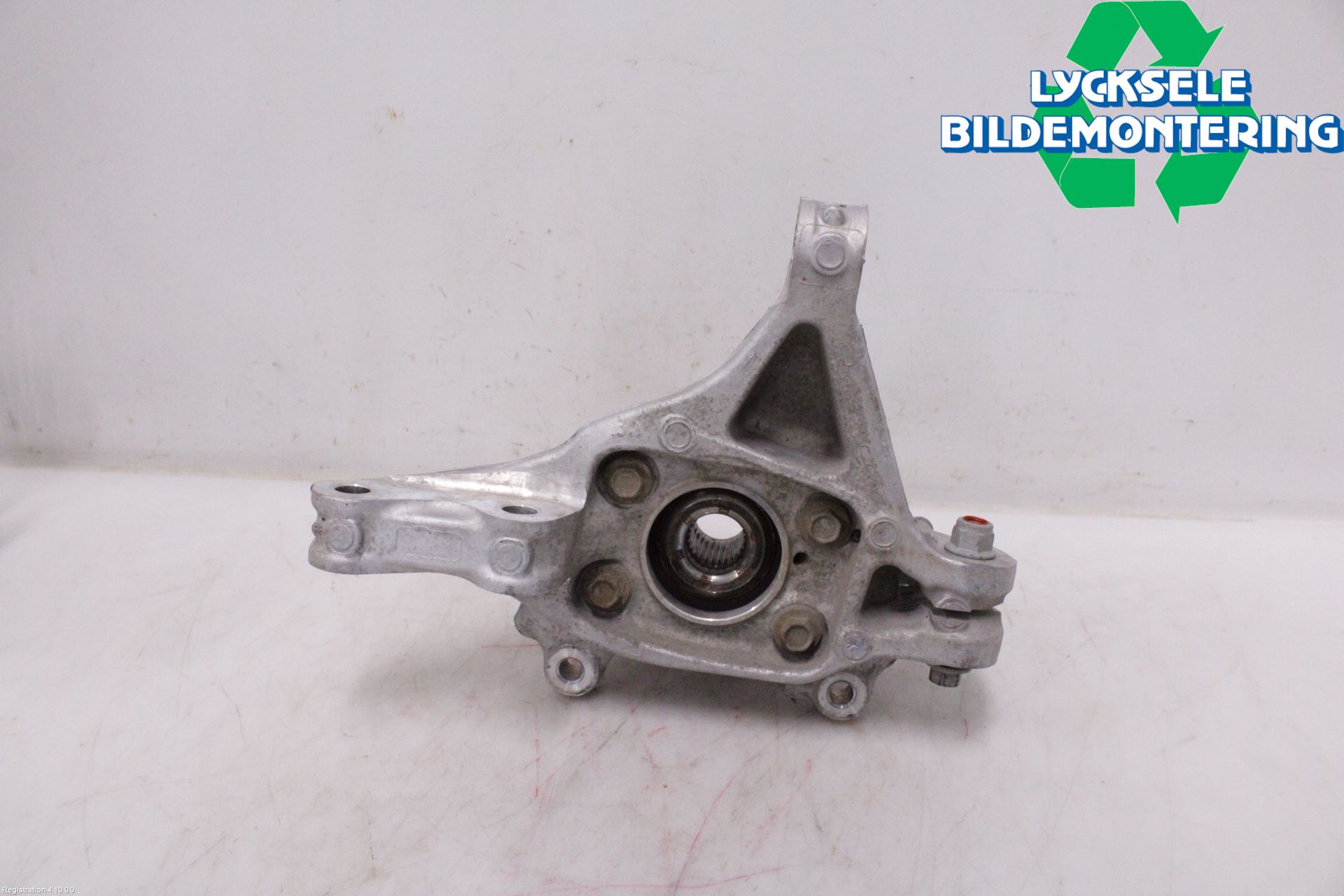 Ford MUSTANG Mach-E 21- Styrspindel Lagerhus Hö