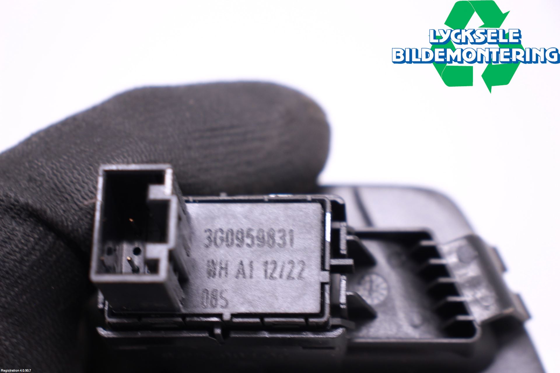 Volkswagen VW PASSAT 20-24 Strömställare Baklucka