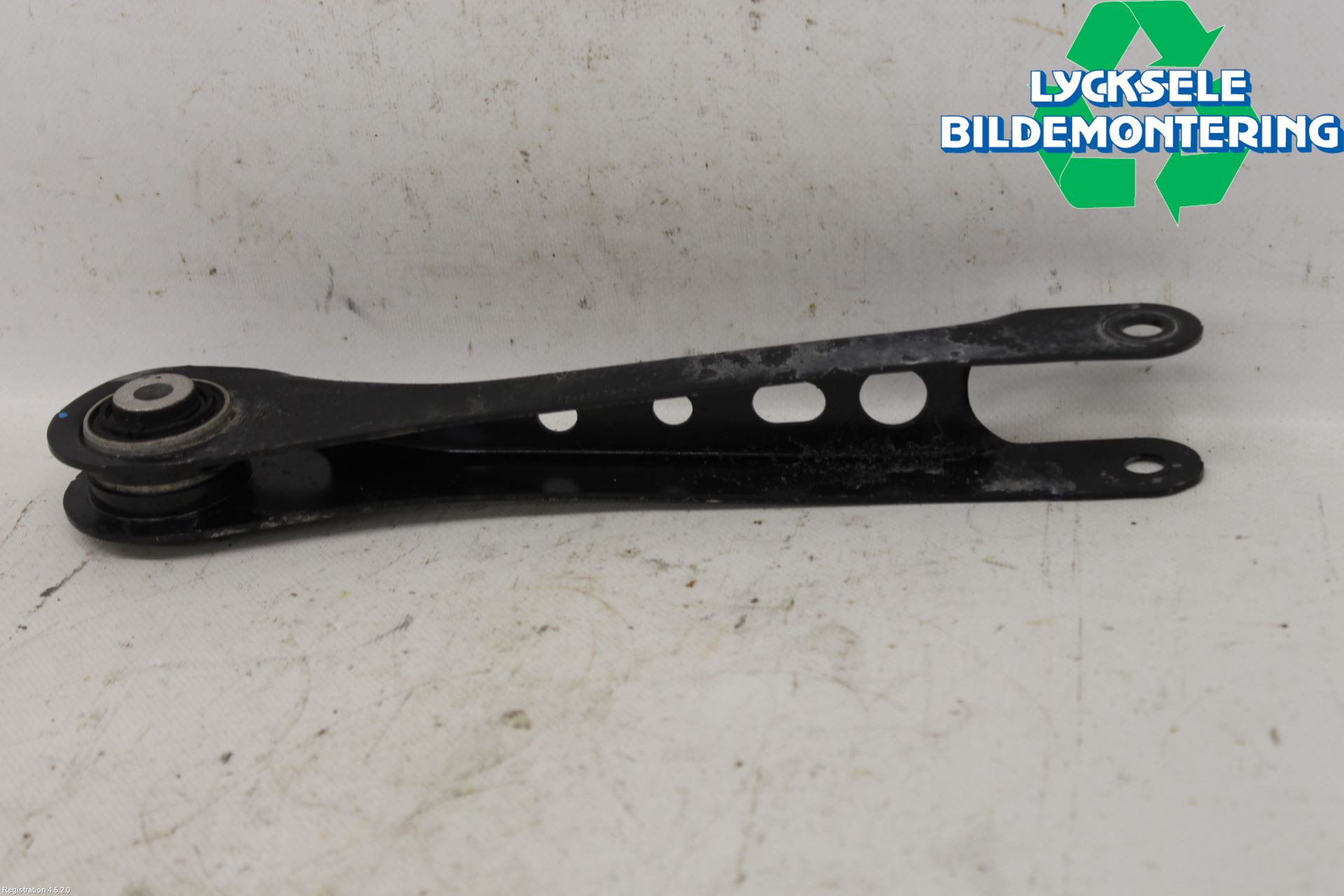 Ford MUSTANG Mach-E 21- Bärarm Bak Vänster