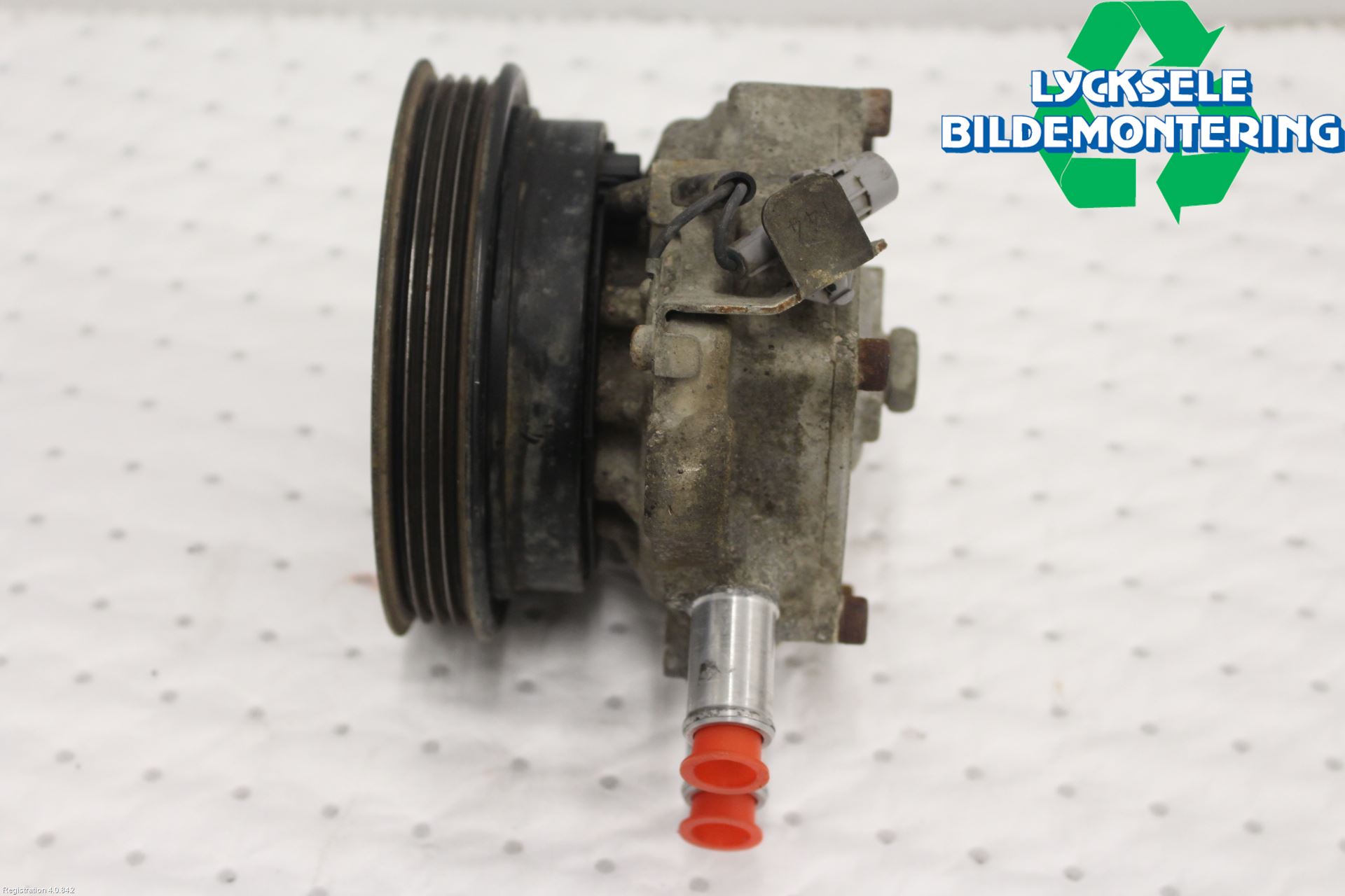 Toyota HILUX 16- Vattenpump